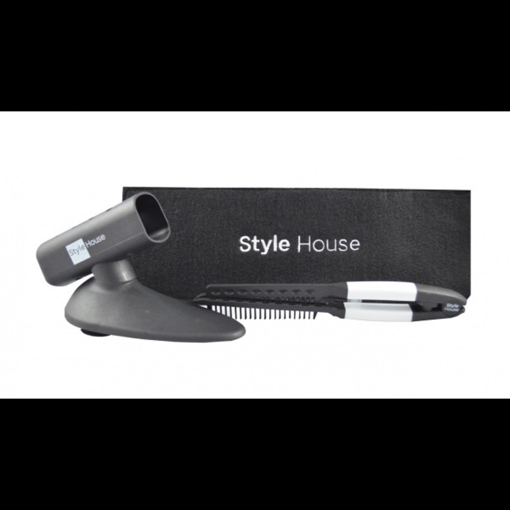 Style House Salon Quality Flat Iron Accessory Set